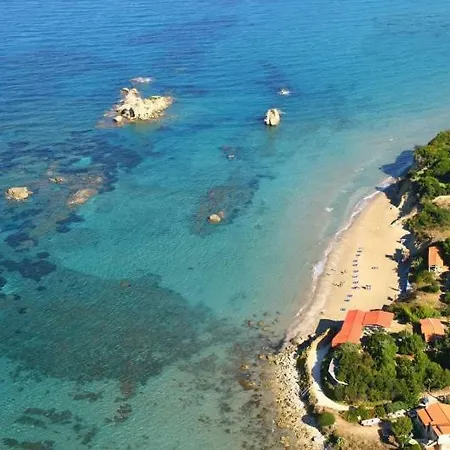 Eurybia Villa